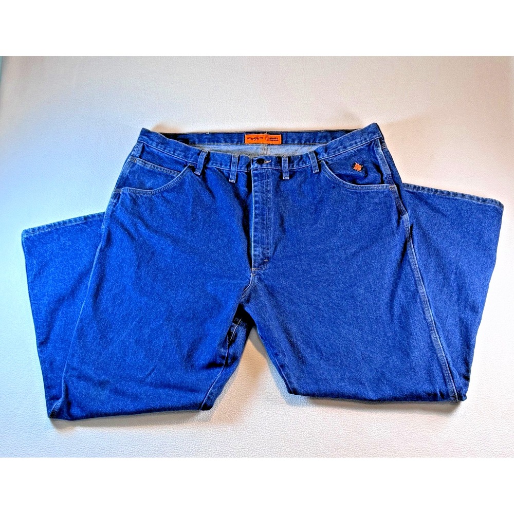 Wrangler FR Jeans Men 46x32 Blue Denim Cat 2 Resistant Riggs Workwear HRC2/2112